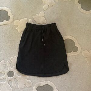 Lulu Lemon, On the fly skirt.